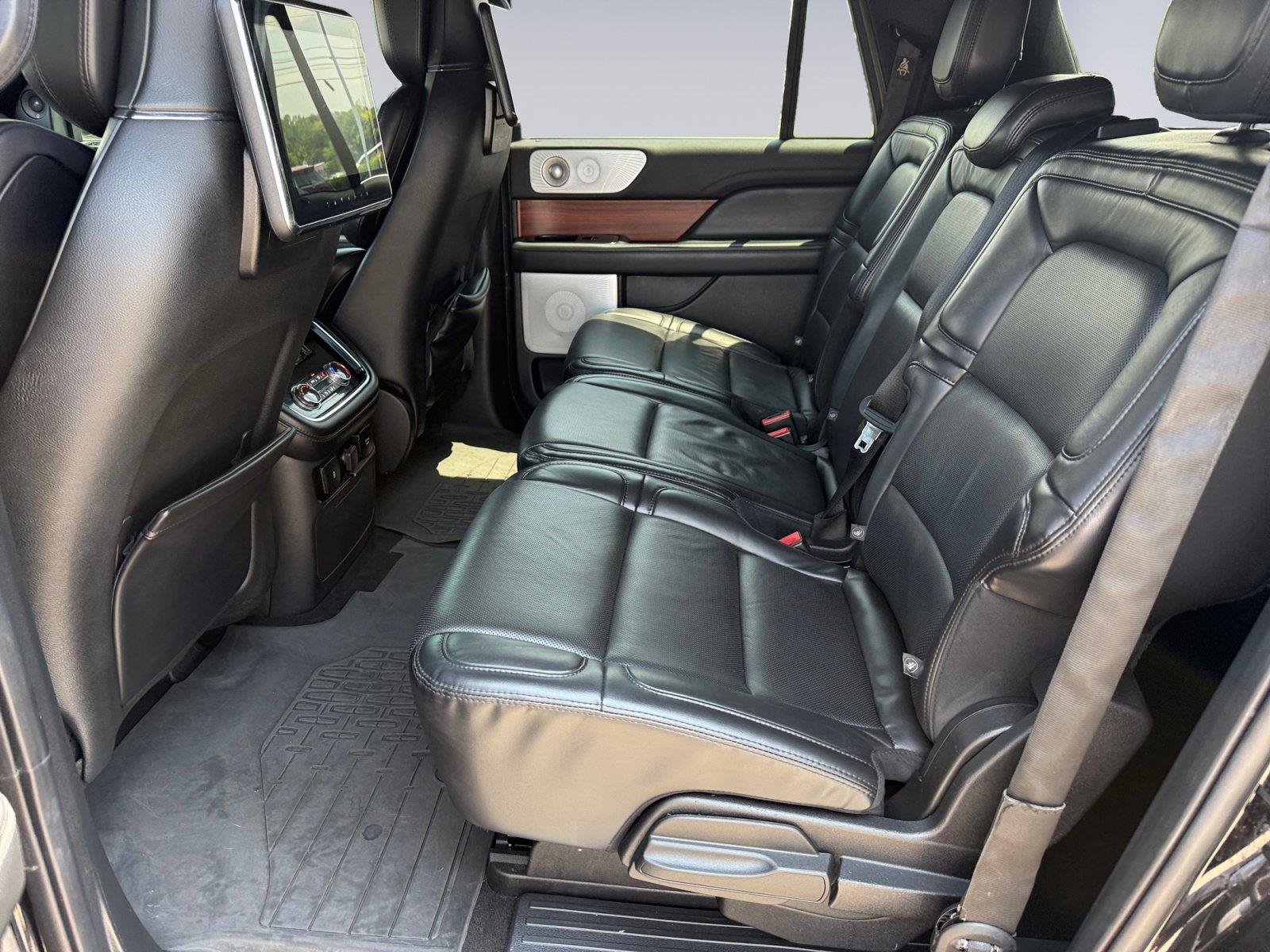 2020 Lincoln Navigator Reserve L - Photo 17