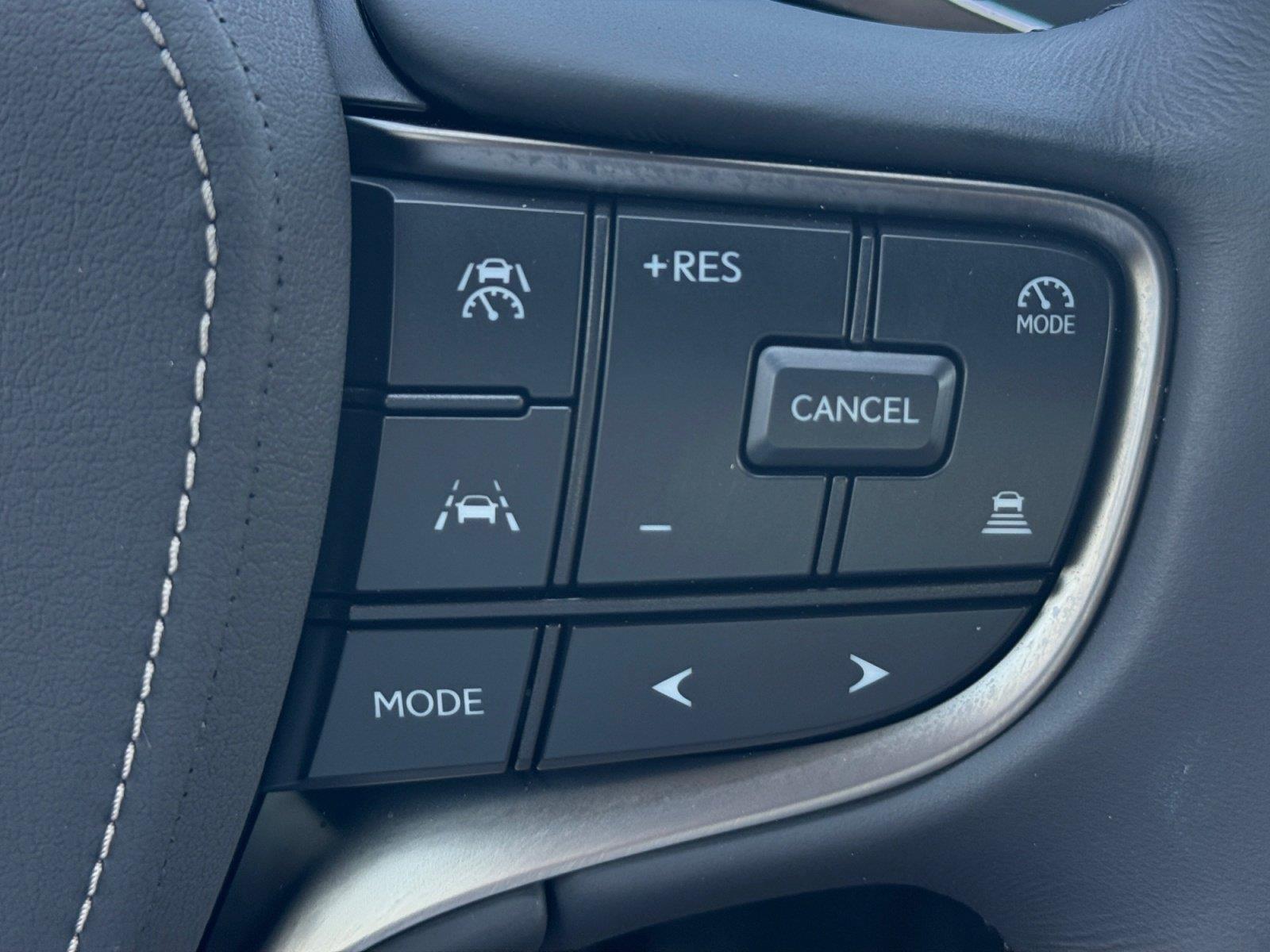 2024 Lexus LS Base - Photo 27