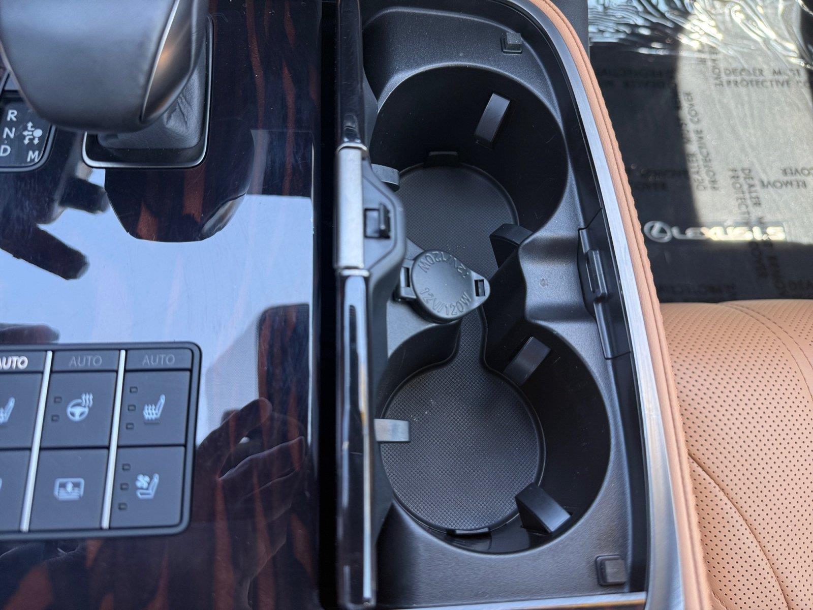 2024 Lexus LS Base - Photo 34