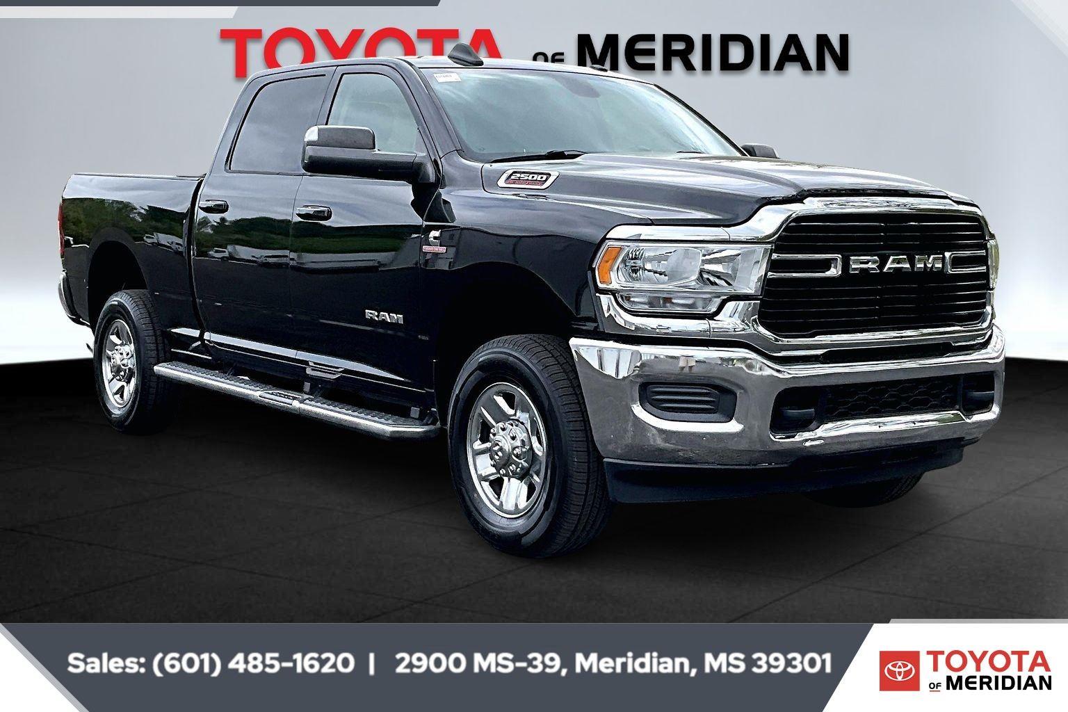 Diamond Black Crystal Pearlcoat 2020 RAM 2500 Big Horn Crew Cab 4WD Pickup Truck Four-Wheel Drive 6-Speed Automatic