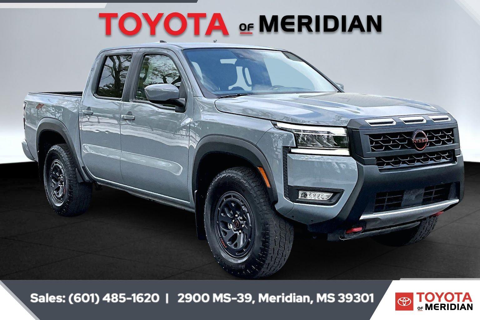 Boulder Gray Pearl 2025 Nissan Frontier PRO-4X Crew Cab 4WD Pickup Truck Four-Wheel Drive Automatic