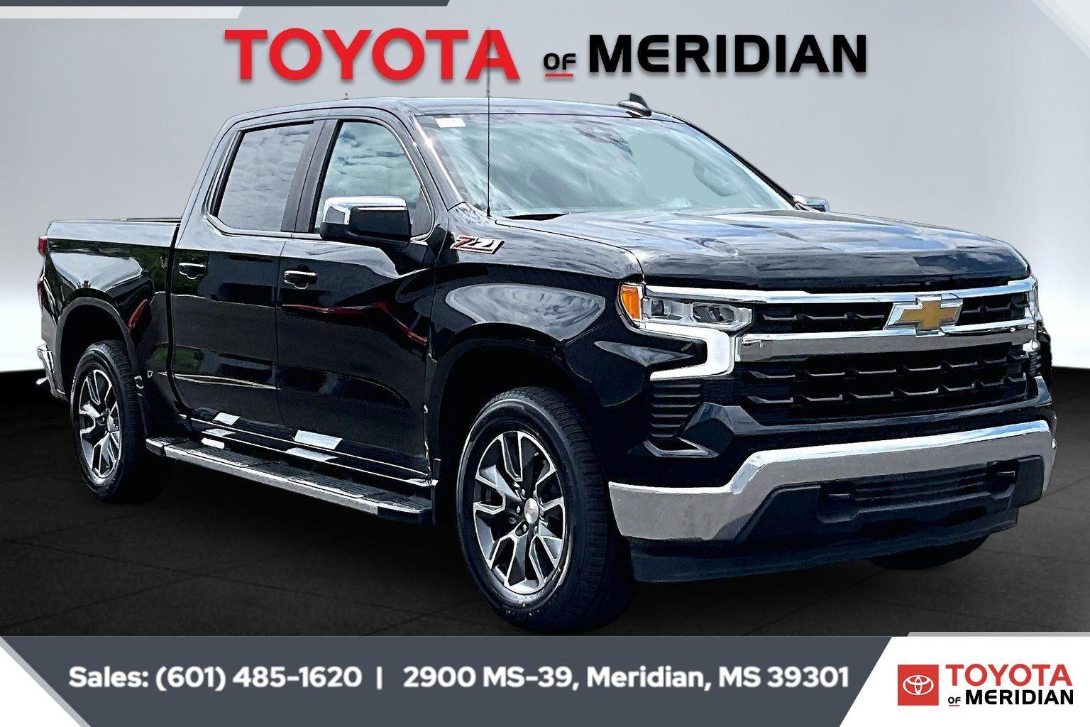 Black 2023 Chevrolet Silverado 1500 LT Crew Cab 4WD Pickup Truck Four-Wheel Drive Automatic