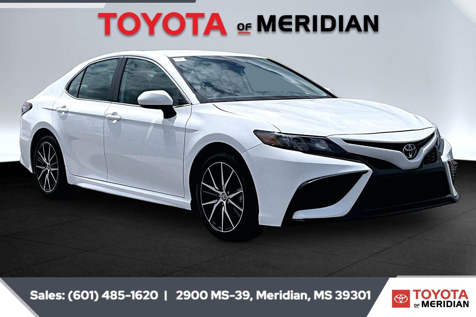 Ice Cap 2024 Toyota Camry SE FWD Sedan Front-Wheel Drive 8-Speed Automatic