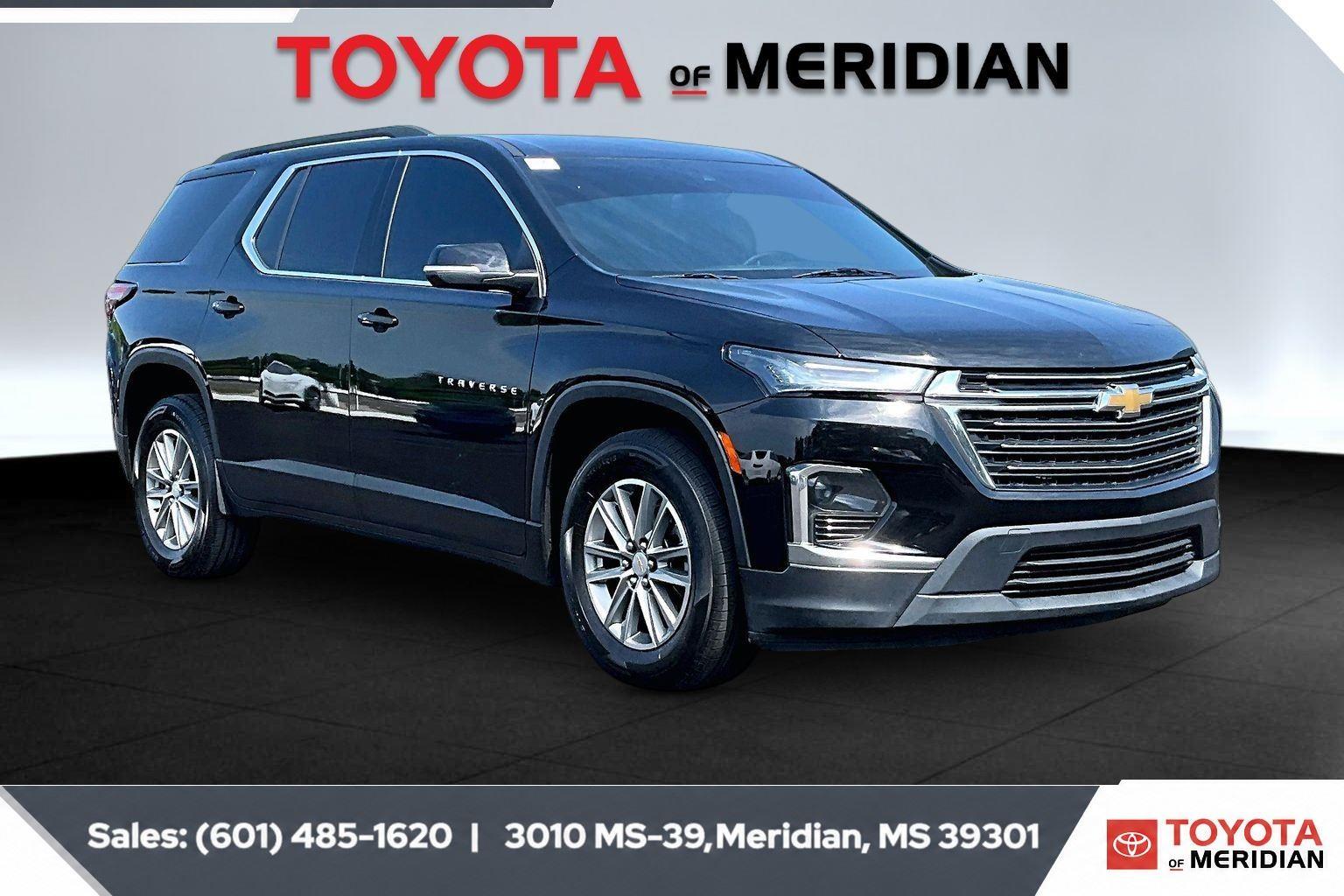 2023 Chevrolet Traverse LT Cloth FWD