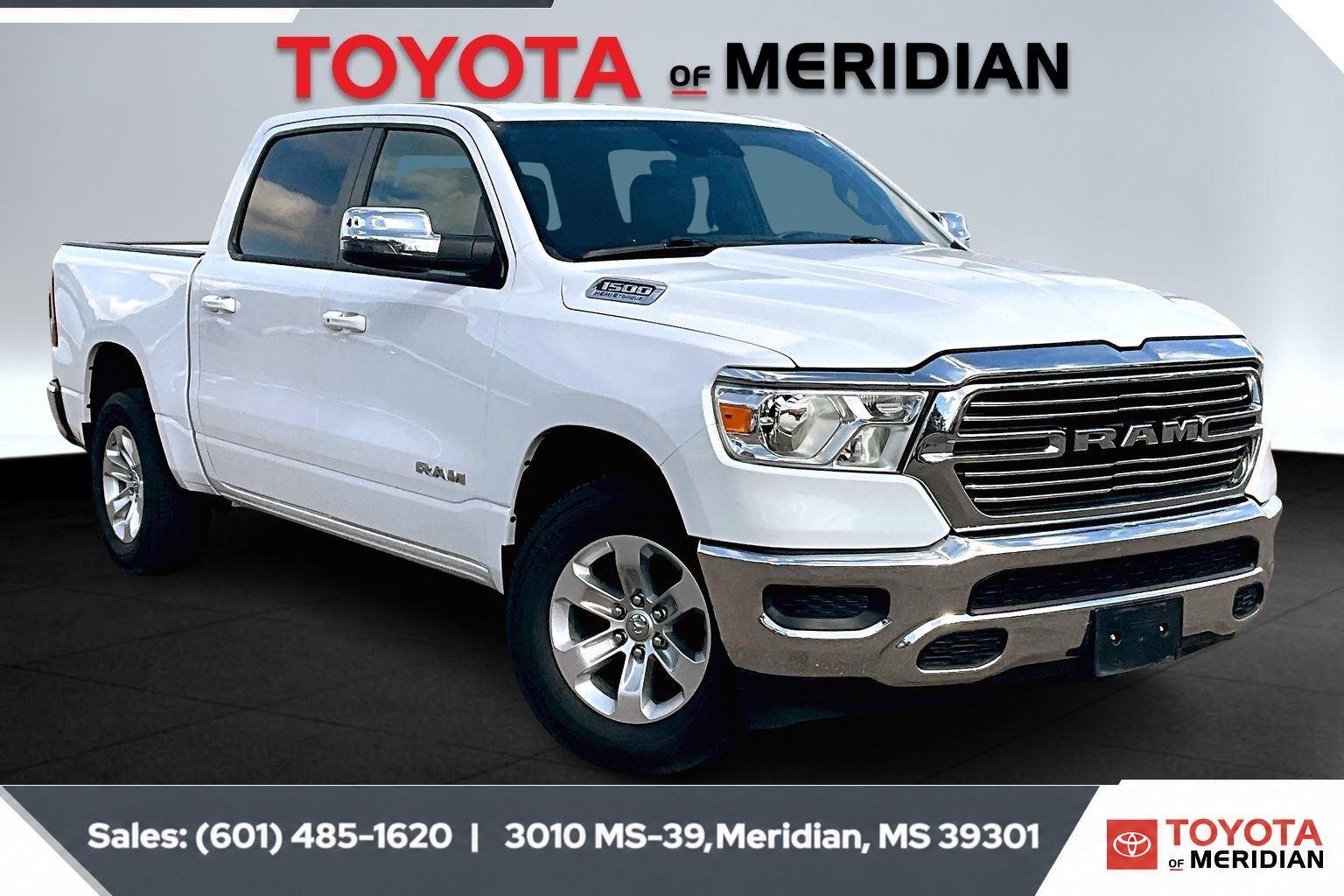Bright White Clearcoat 2023 RAM 1500 Pickup Truck Four-Wheel Drive 8-Speed Automatic