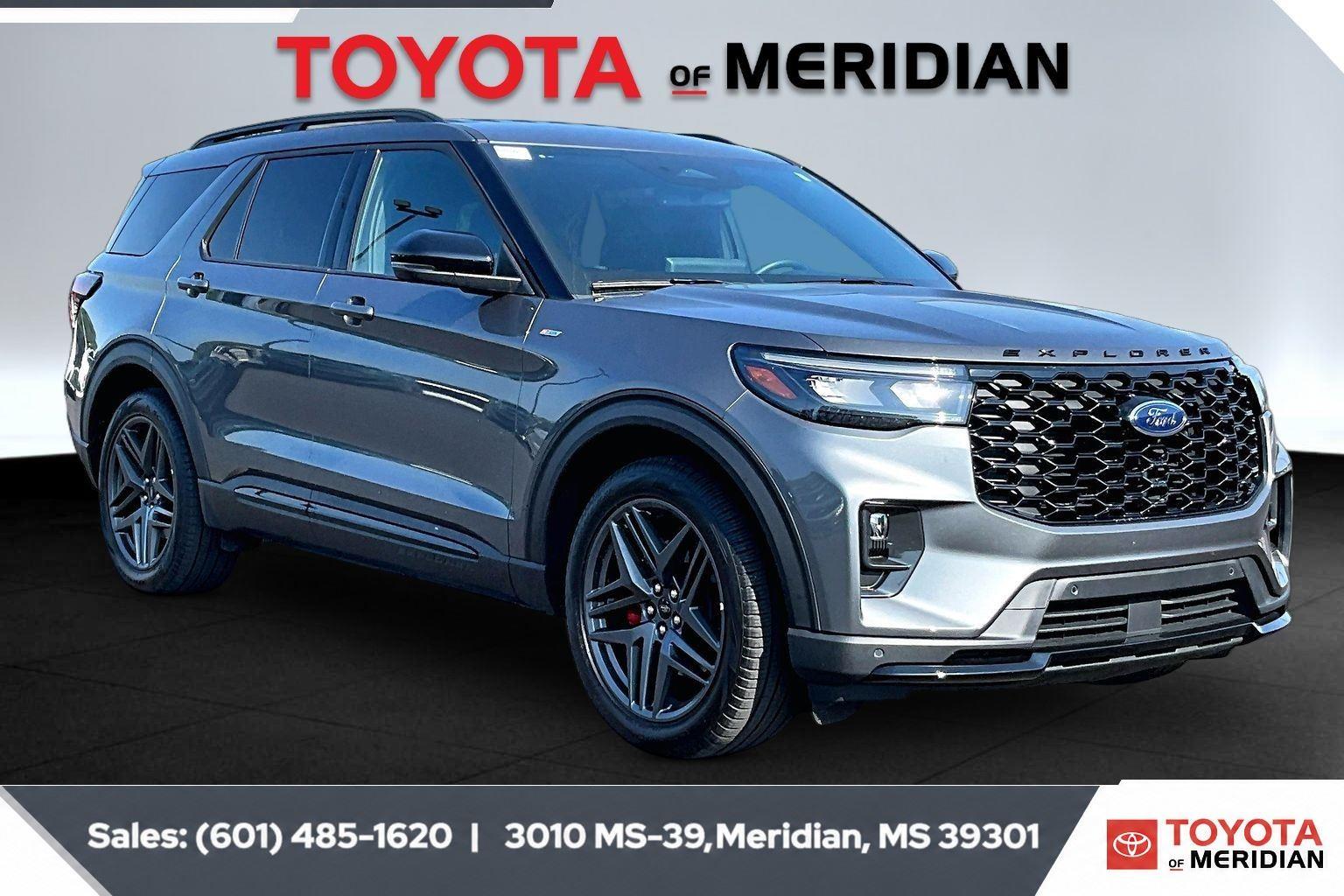 Carbonized Gray 2026 Ford Explorer SUV / Crossover Rear-Wheel Drive Automatic