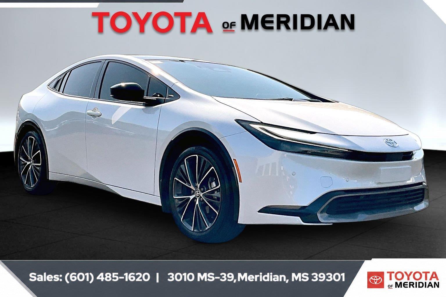 White (Wind Chill Pearl) 2024 Toyota Prius Hatchback Front-Wheel Drive Continuously Variable Transmission