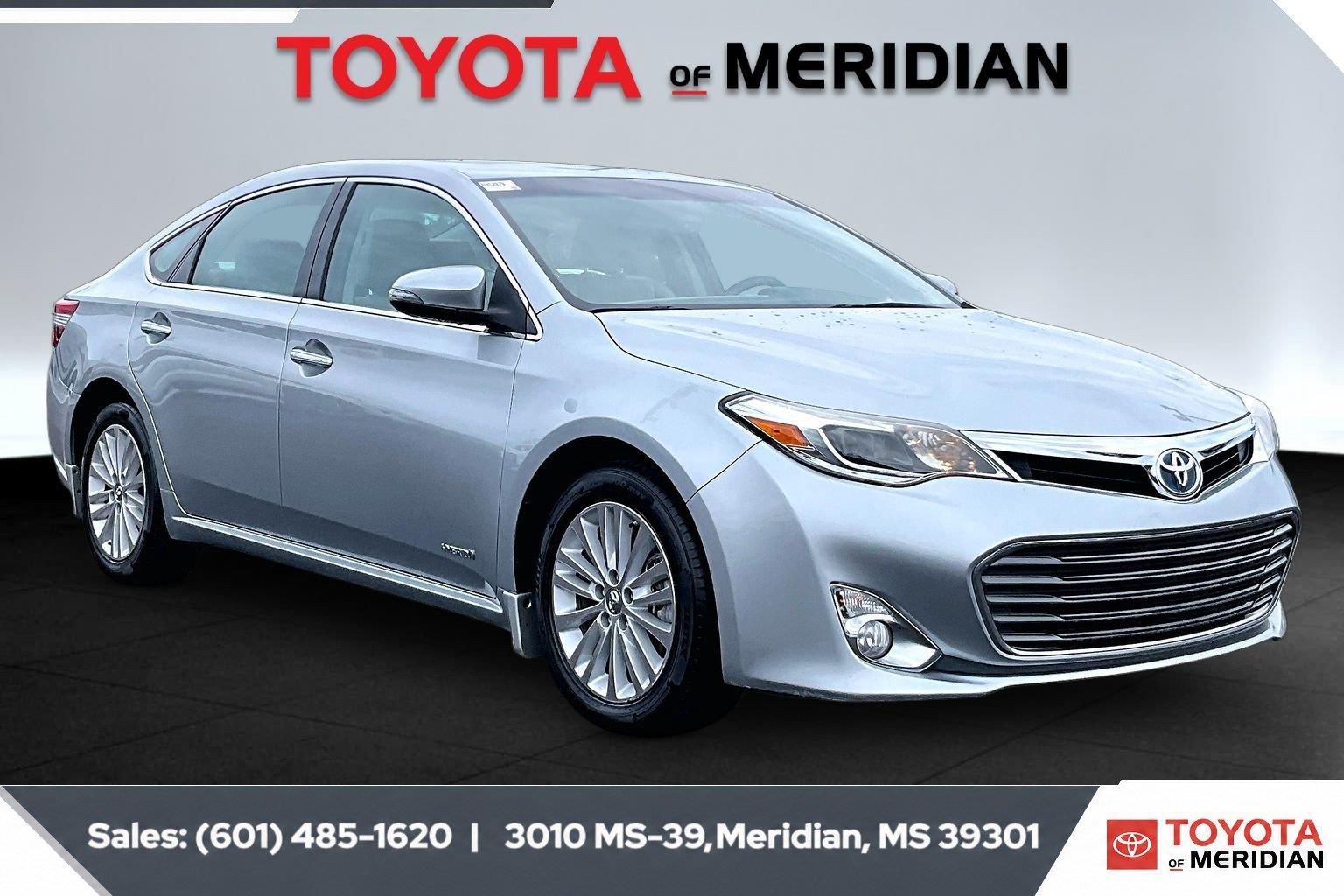 Celestial Silver Metallic 2015 Toyota Avalon Hybrid Sedan Front-Wheel Drive Continuously Variable Transmission
