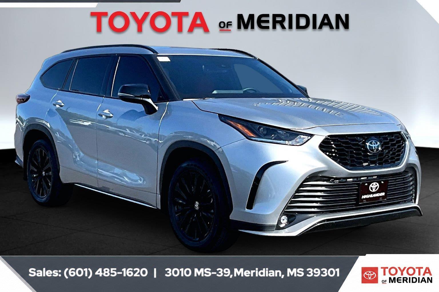 Celestial Silver Metallic 2025 Toyota Highlander SUV / Crossover All-Wheel Drive Automatic