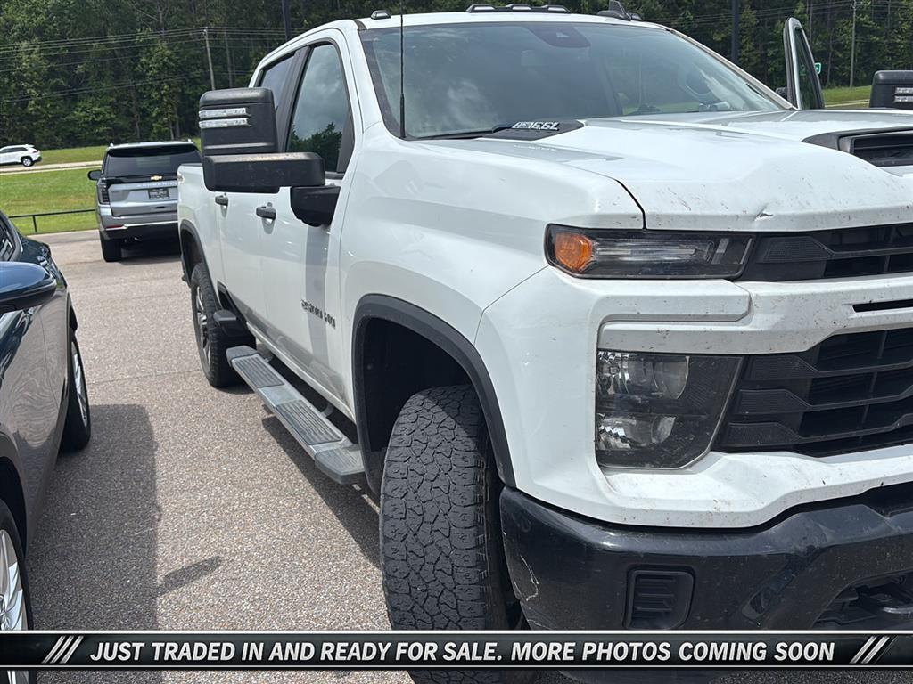 2024 Chevrolet Silverado 2500HD Custom Crew Cab 4WD