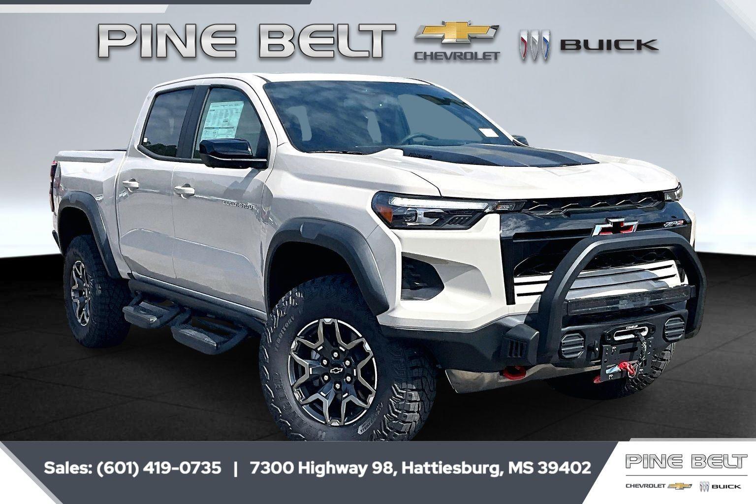 White Sands 2026 Chevrolet Colorado Pickup Truck Four-Wheel Drive 8-Speed Automatic