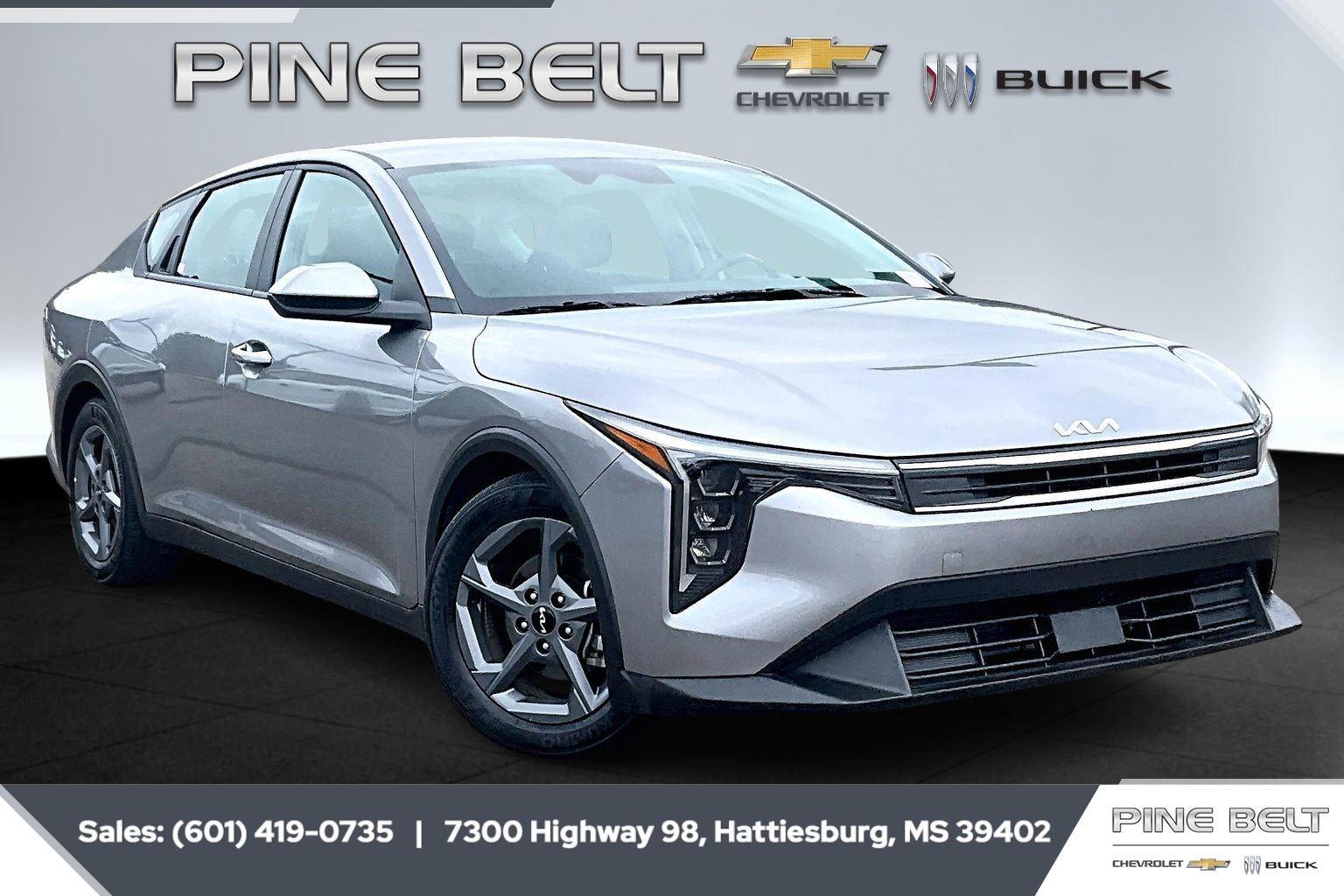 Steel Gray 2025 Kia K4 LXS FWD Sedan Front-Wheel Drive Continuously Variable Transmission