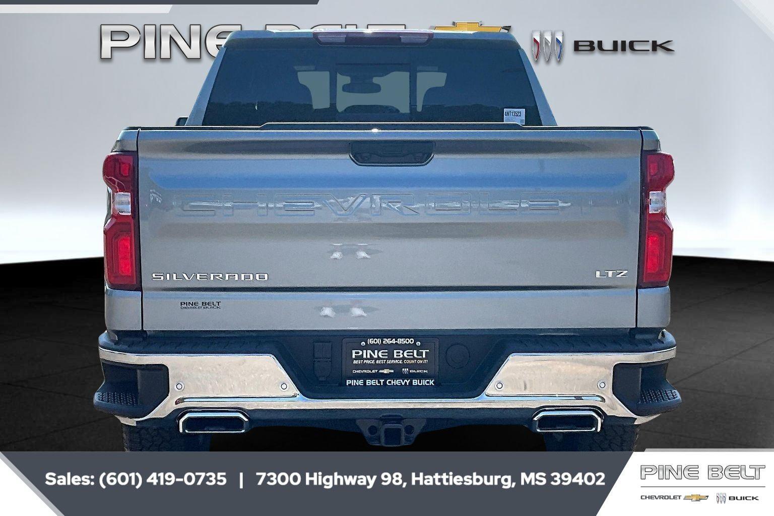 View vehicle photo 4