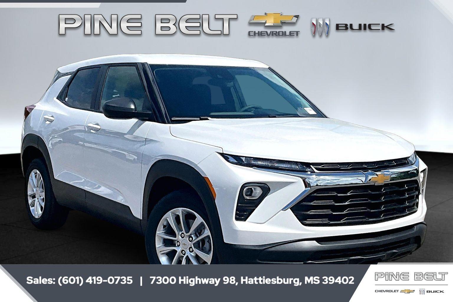 Summit White 2026 Chevrolet Trailblazer SUV / Crossover Front-Wheel Drive Continuously Variable Transmission
