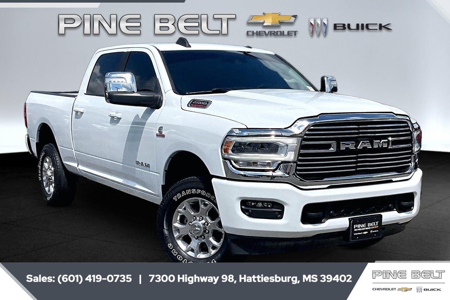 Bright White Clearcoat 2024 RAM 2500 Pickup Truck Four-Wheel Drive 6-Speed Automatic
