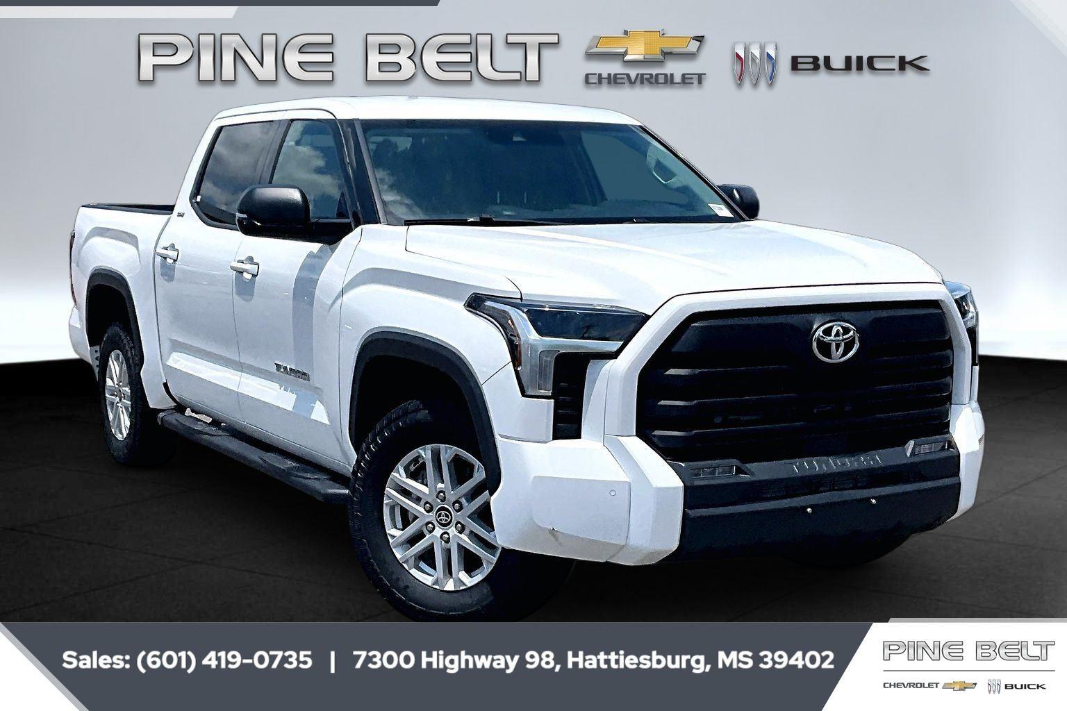 2023 Toyota Tundra SR5 CrewMax Cab 4WD