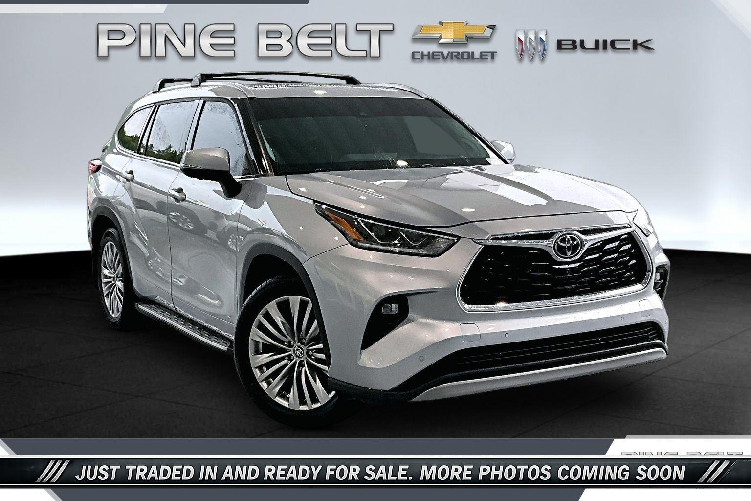 2023 Toyota Highlander Platinum FWD