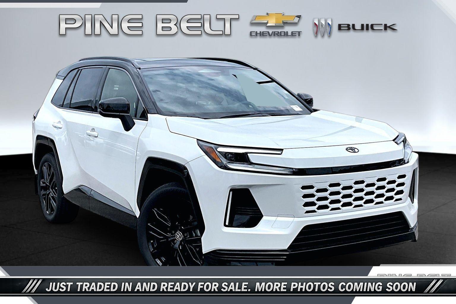 Wind Chill Pearl w/Midnight Black Metallic Roof 2026 Toyota RAV4 SUV / Crossover All-Wheel Drive