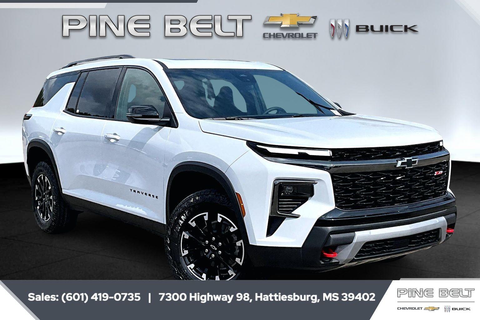 Polar White Tricoat 2026 Chevrolet Traverse SUV / Crossover Four-Wheel Drive 8-Speed Automatic