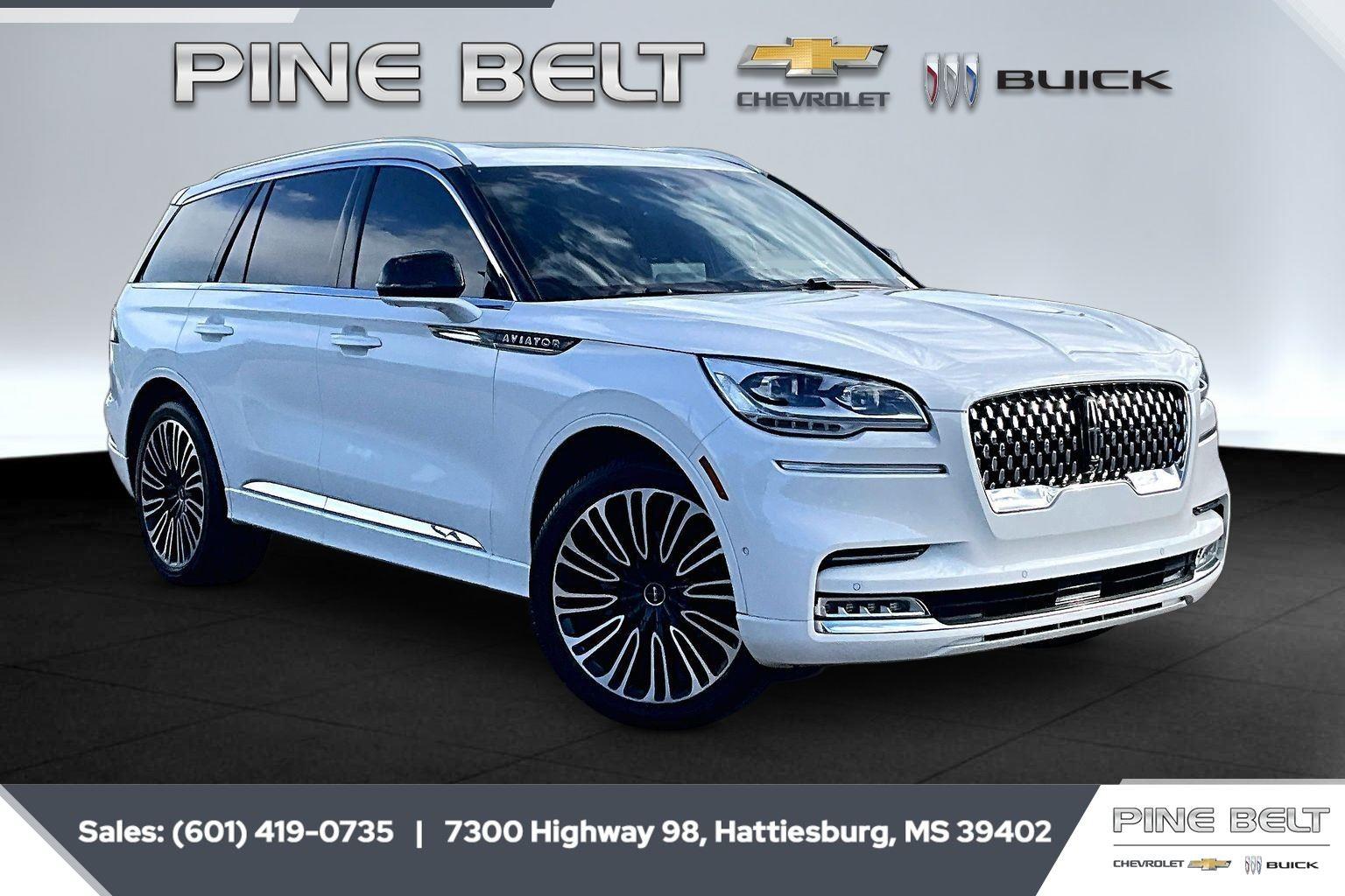 Pristine White Metallic Tri-Coat 2023 Lincoln Aviator SUV / Crossover All-Wheel Drive Automatic