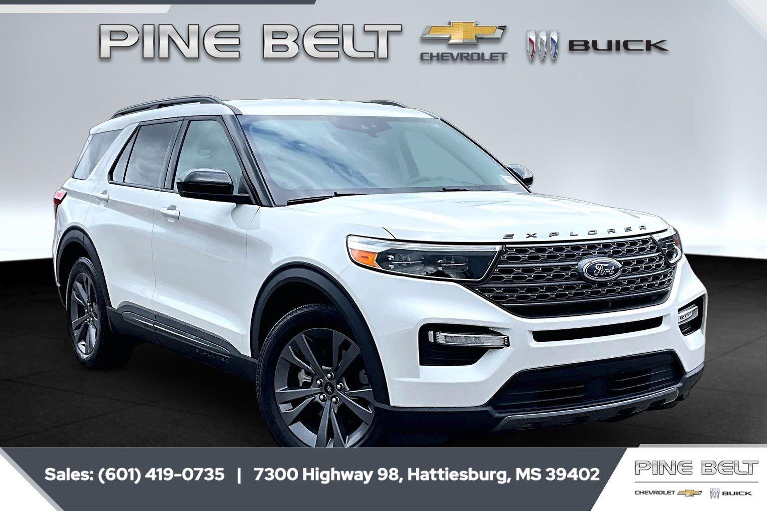 Star White Metallic Tri-Coat 2023 Ford Explorer SUV / Crossover Rear-Wheel Drive Automatic