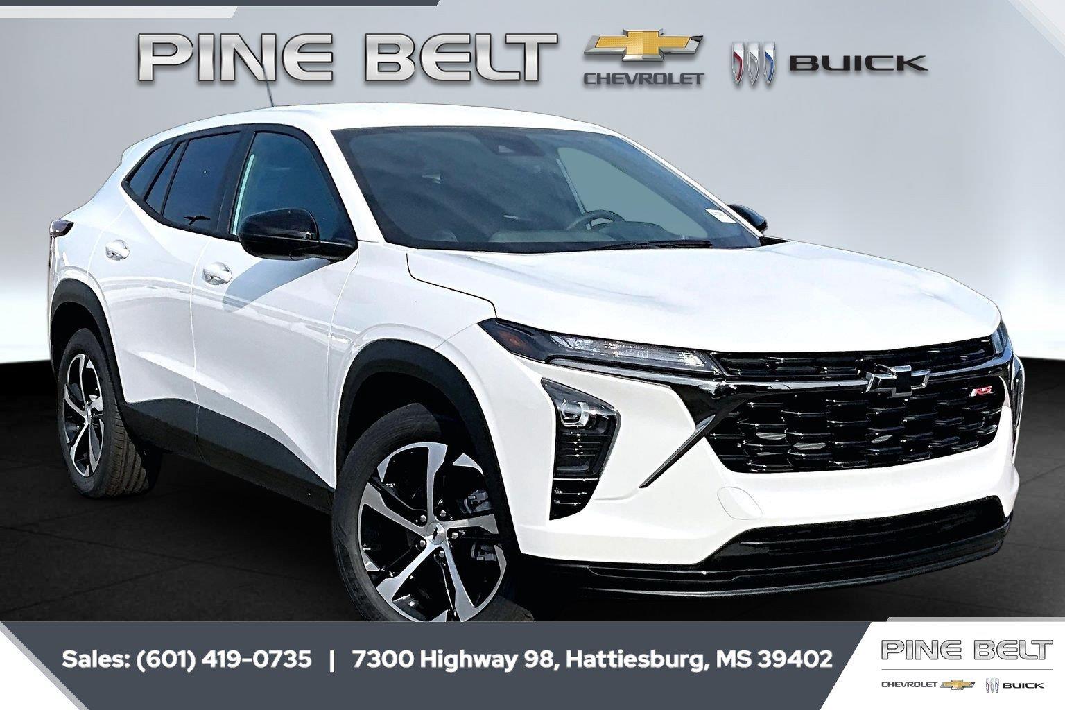 Summit White 2026 Chevrolet Trax SUV / Crossover Front-Wheel Drive 6-Speed Automatic