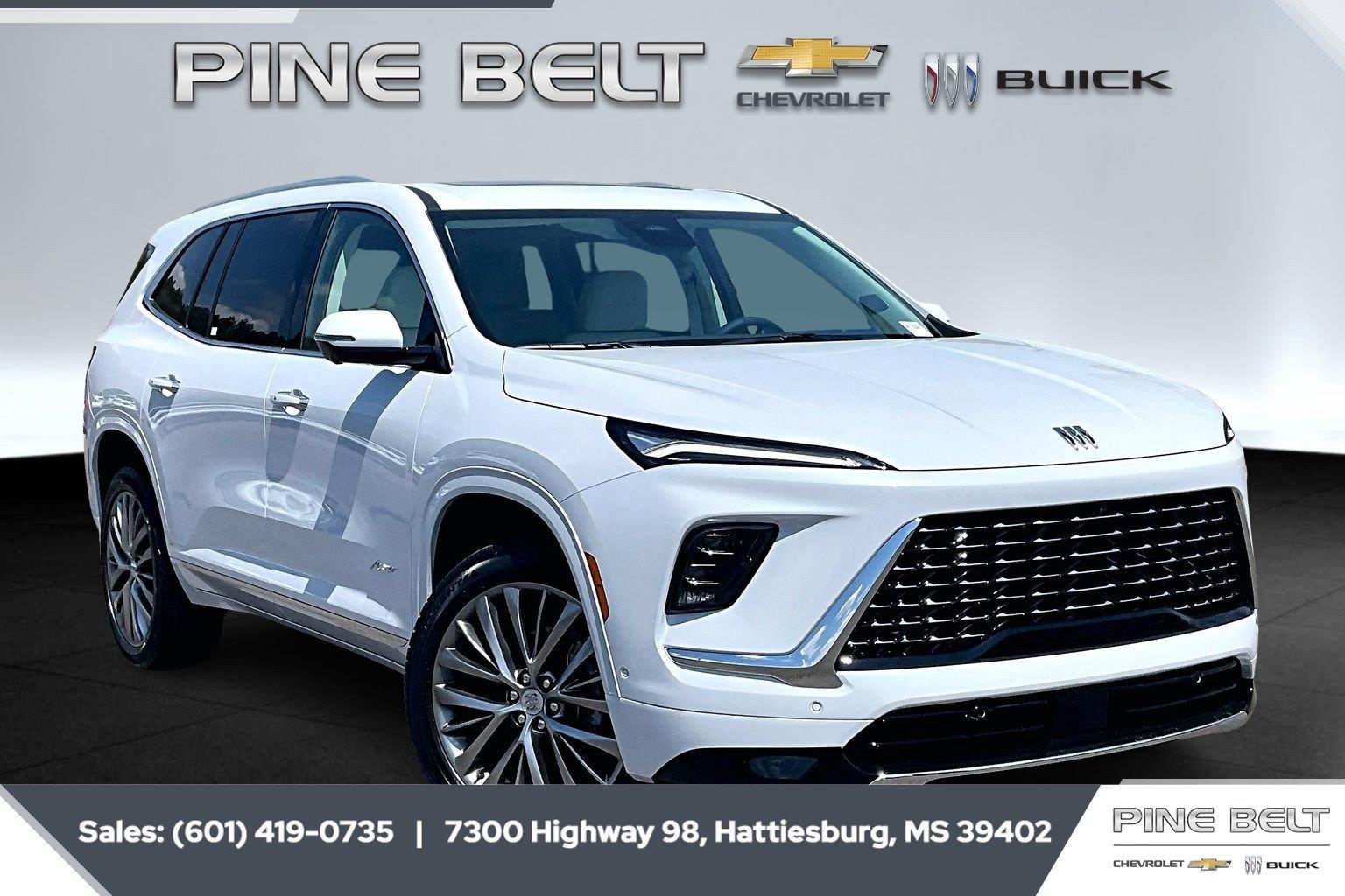 Iridescent White Tricoat 2026 Buick Enclave SUV / Crossover Front-Wheel Drive 8-Speed Automatic