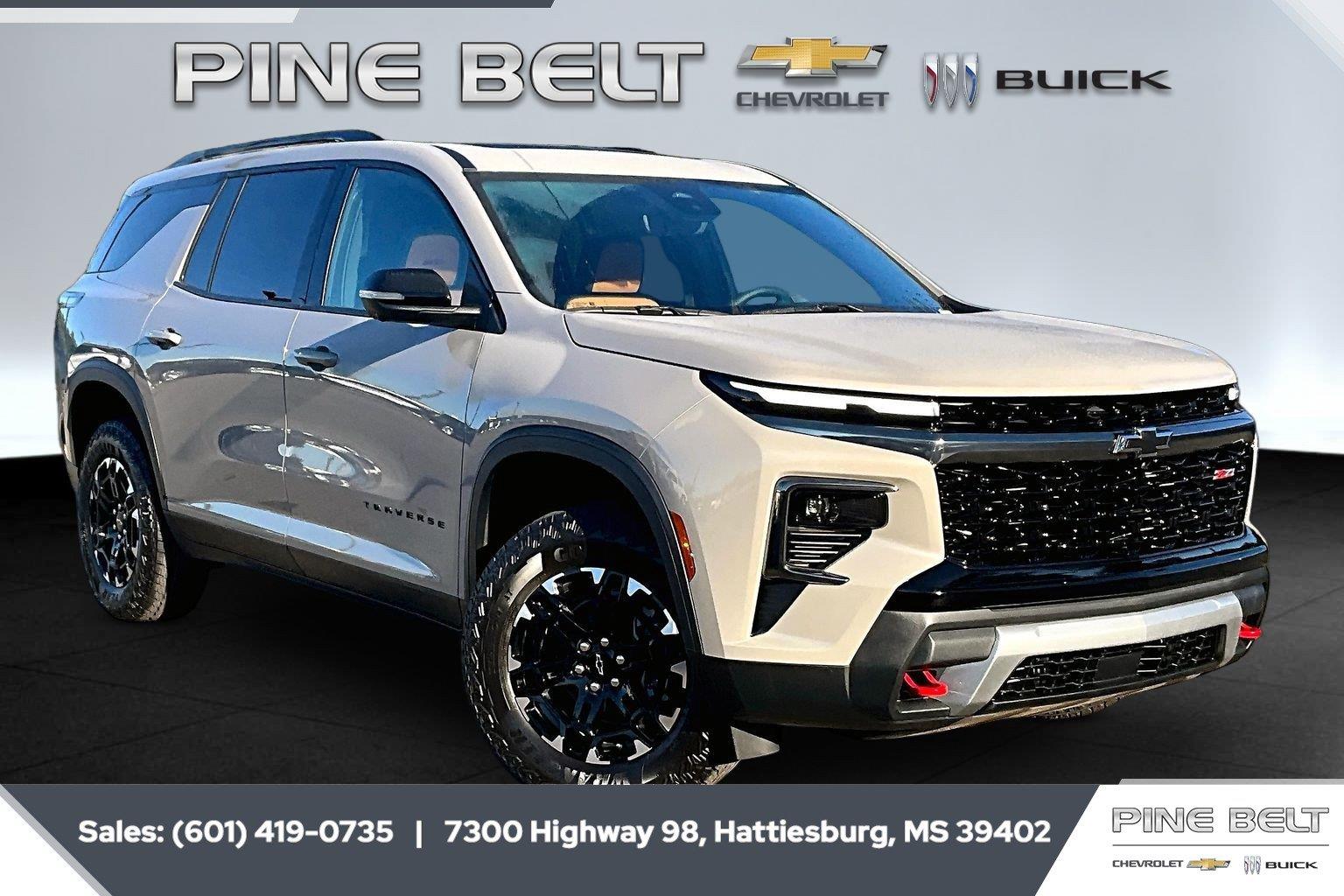 Sandstone Gray 2027 Chevrolet Traverse SUV / Crossover Four-Wheel Drive 8-Speed Automatic