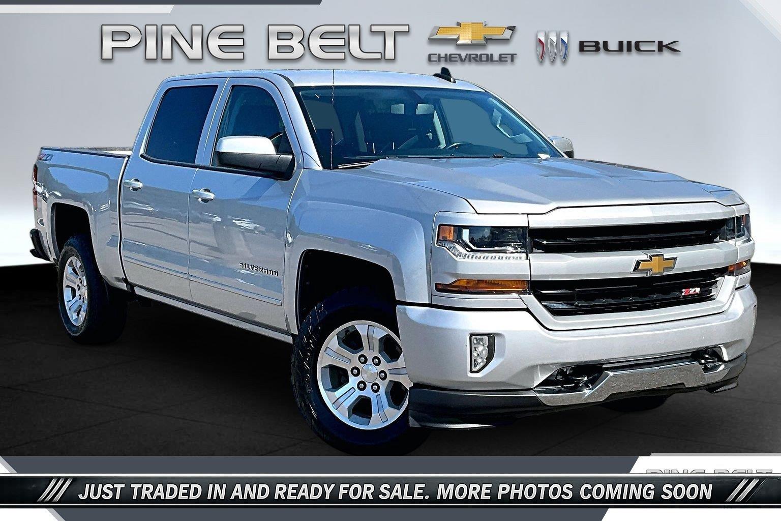 Silver Ice Metallic 2018 Chevrolet Silverado 1500 Pickup Truck Four-Wheel Drive 6-Speed Automatic