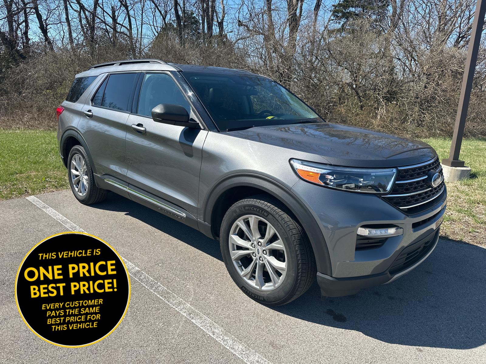 2023 Ford Explorer XLT AWD