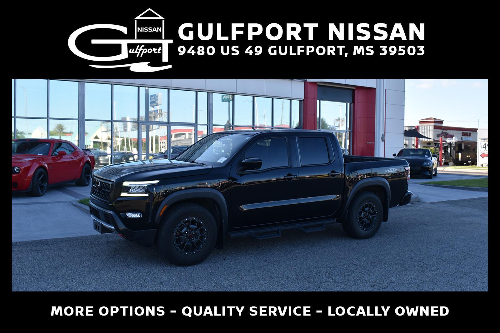 Super Black 2023 Nissan Frontier Pickup Truck 4X2 Automatic