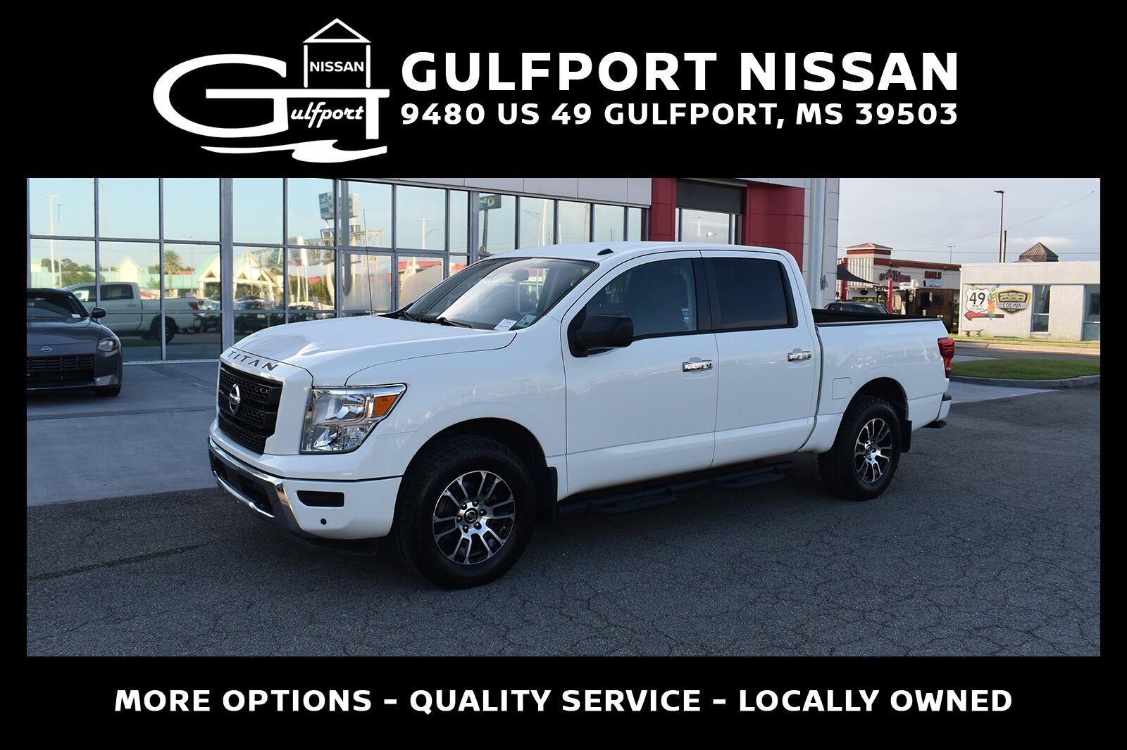 2021 Nissan Titan SV Crew Cab 4WD