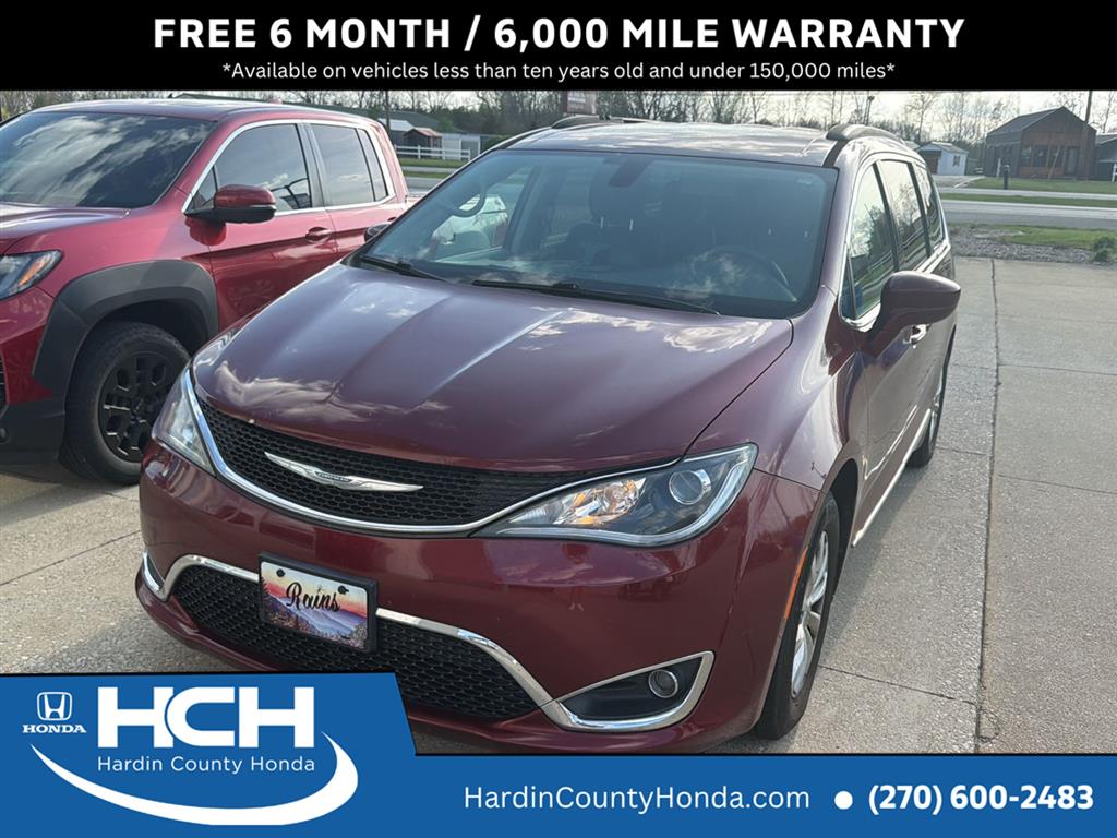 Velvet Red Pearlcoat 2017 Chrysler Pacifica Touring L FWD Minivan Front-Wheel Drive 9-Speed Automatic