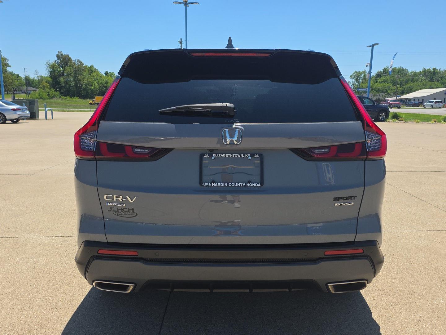 View vehicle photo 5