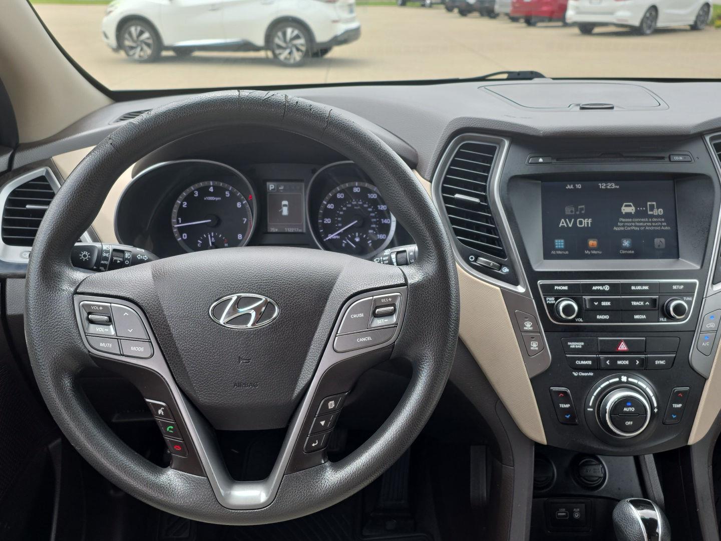 View vehicle photo 2