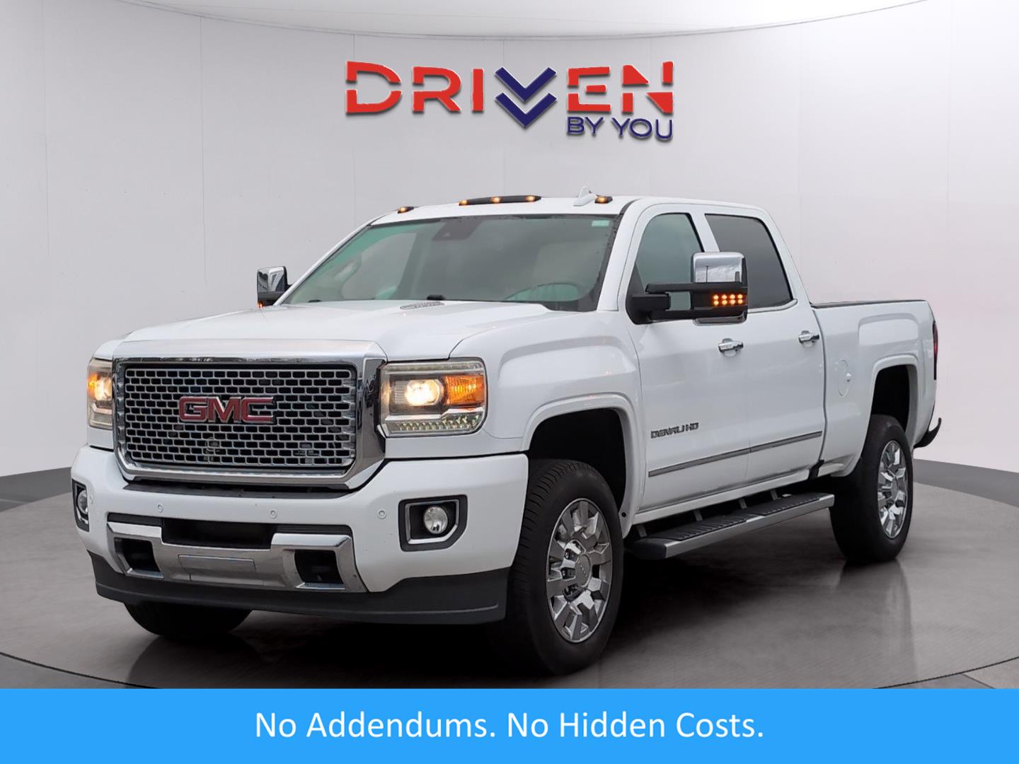 2015 GMC Sierra 2500HD Denali Crew Cab SB 4WD