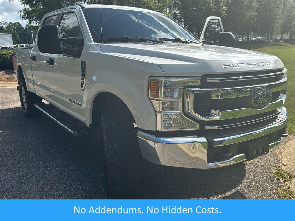 Oxford White 2021 Ford F-250 Super Duty Pickup Truck Four-Wheel Drive Automatic
