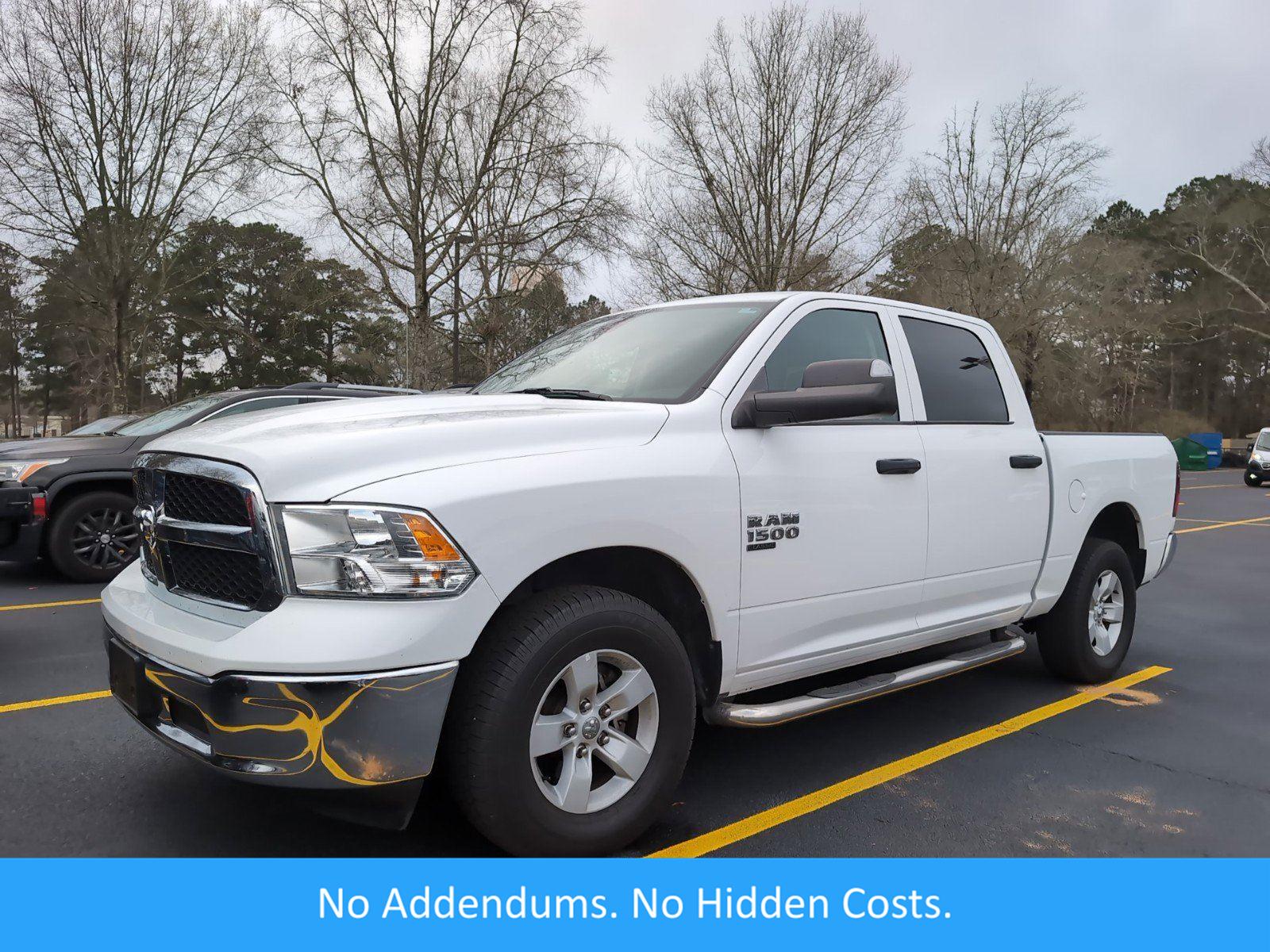 2023 RAM 1500 Classic SLT Crew Cab 4WD