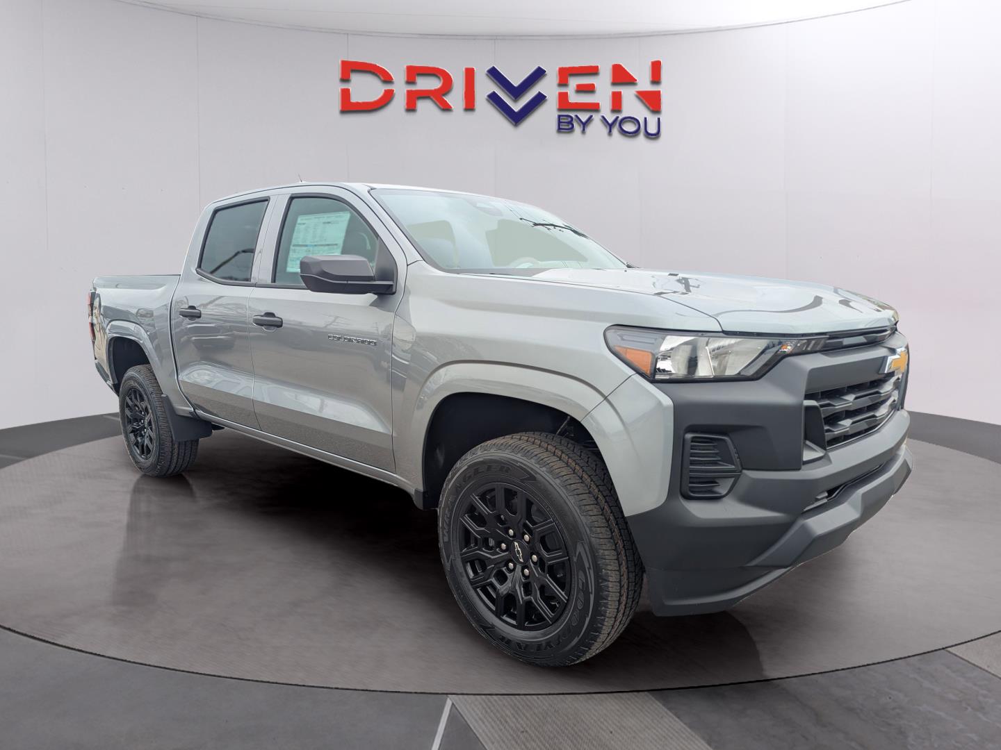 View vehicle photo 7