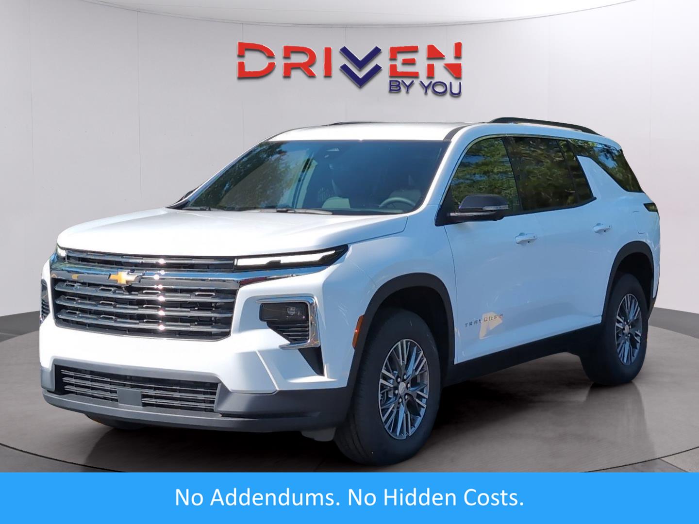 Summit White 2026 Chevrolet Traverse LT FWD SUV / Crossover Front-Wheel Drive 8-Speed Automatic