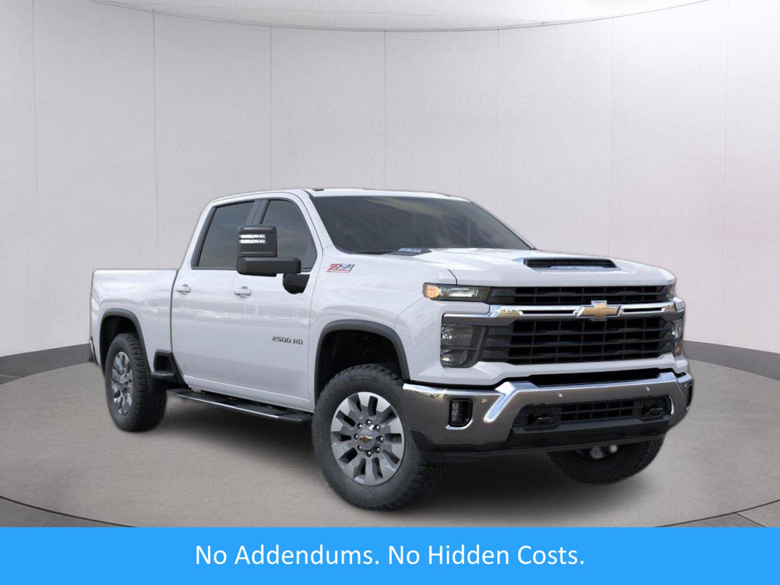 Summit White 2026 Chevrolet Silverado 2500HD Pickup Truck Four-Wheel Drive Automatic