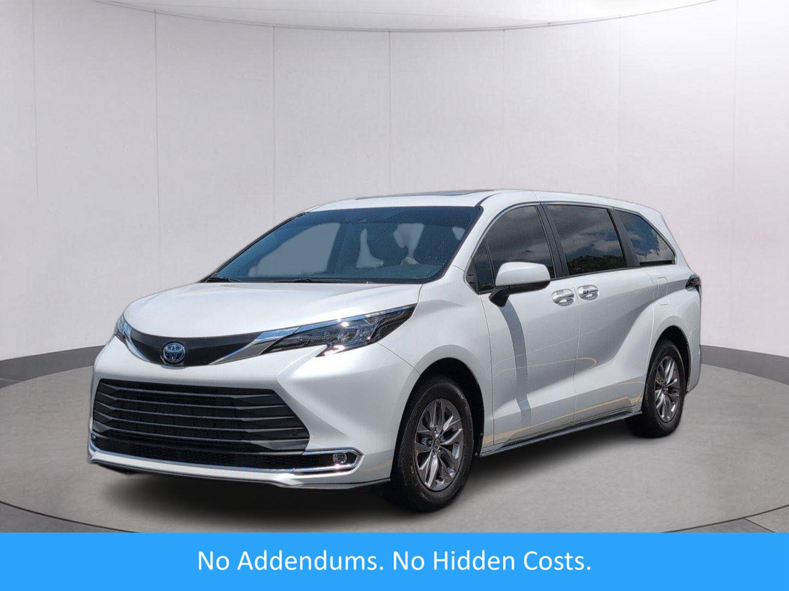 Windchill Pearl 2024 Toyota Sienna Minivan Front-Wheel Drive Continuously Variable Transmission