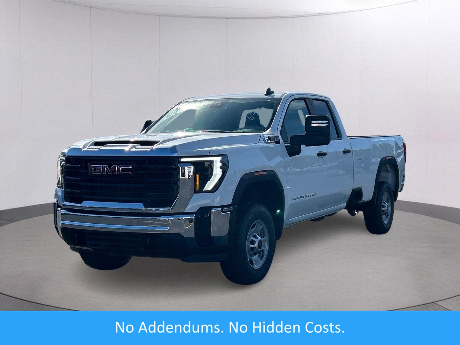 Summit White 2026 GMC Sierra 2500HD Pickup Truck Four-Wheel Drive Automatic