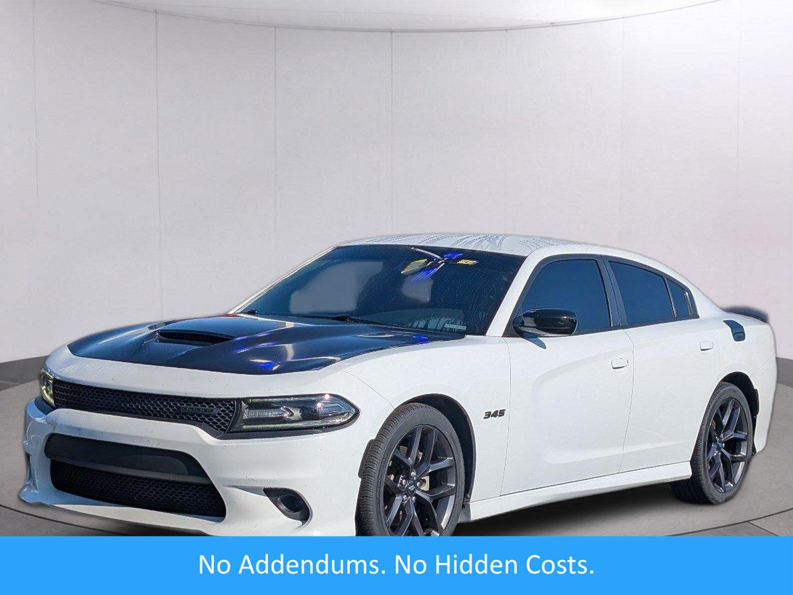 White Knuckle Clearcoat 2021 Dodge Charger Sedan Rear-Wheel Drive 8-Speed Automatic