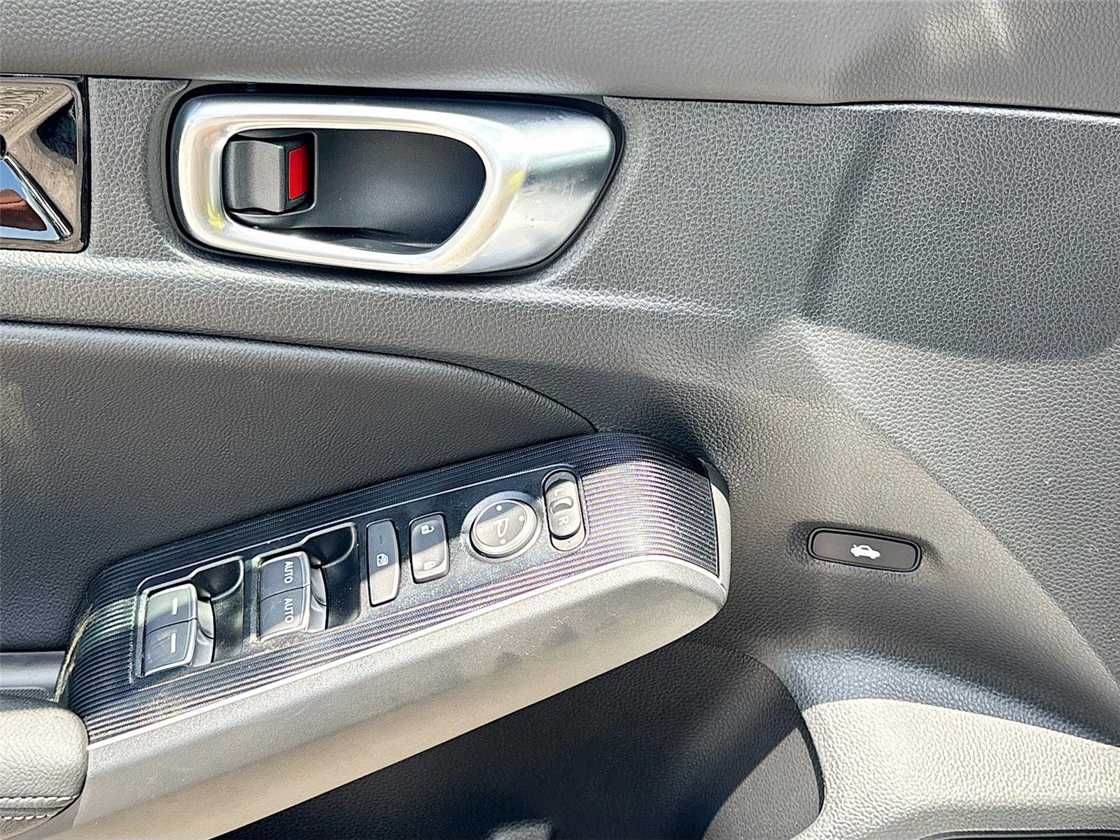 2025 Honda Civic Sedan Hybrid Sport Touring
