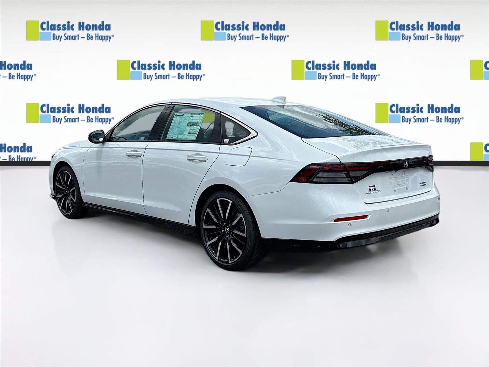 2025 Honda Accord Hybrid Touring