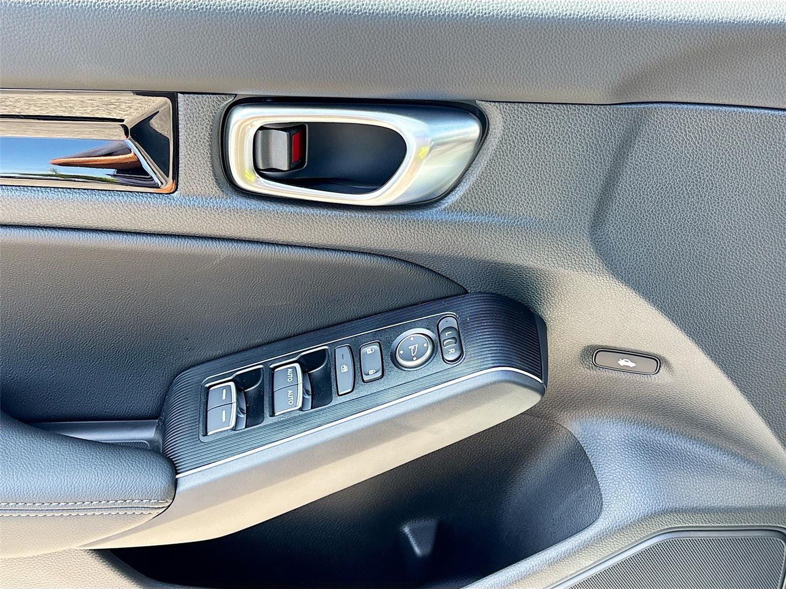 2025 Honda Civic Sedan Hybrid Sport Touring