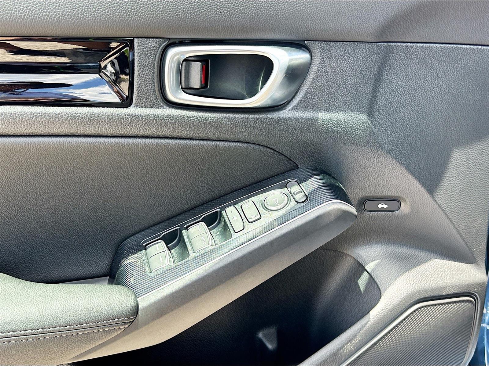 2026 Honda Civic Sedan Hybrid Sport Touring