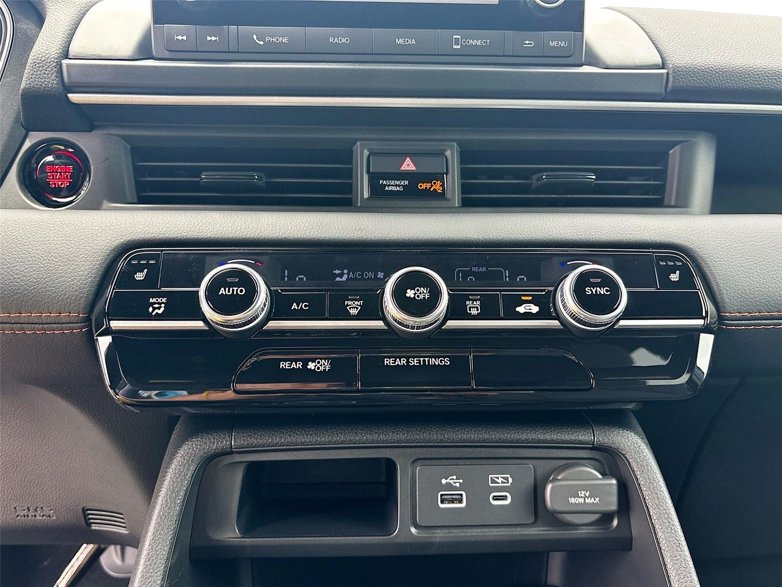 2025 Honda Pilot Sport