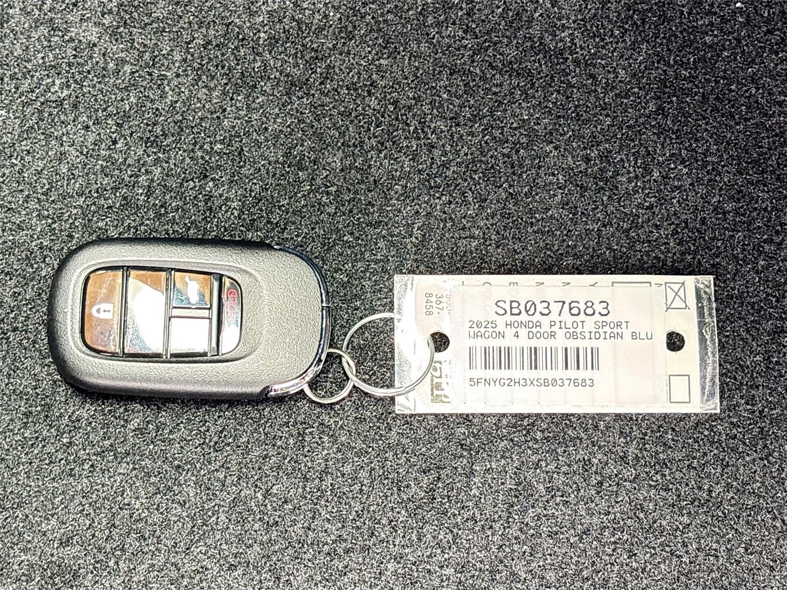 2025 Honda Pilot Sport
